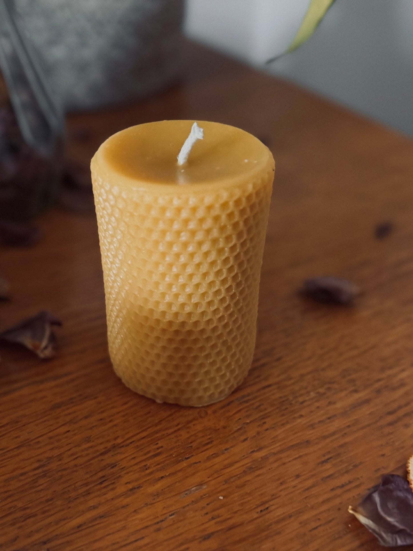 Ember & FlourishHandcrafted Honeycomb Detailing Pillar Beeswax Candle - 50 Hour Burn
